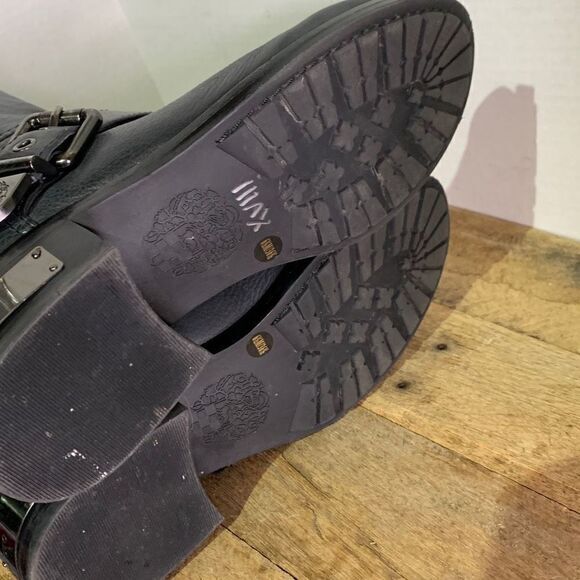 Vince Camuto‎ whynn quilted moto boots.  Biker grunge ankle boots riding - Picture 7 of 9